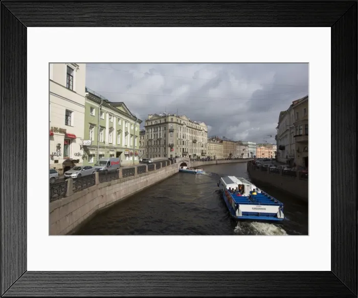 Framed Print : Tour boats on the Moika River, UNESCO World Heritage Site, St. Petersburg, Russia, Europe Framed Print : Tour boats on the Moika River, UNESCO World Heritage Site, St. Petersburg, Russia, Europe