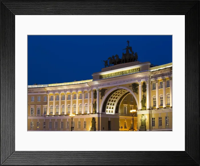 Framed Print : Triumphal Arch, General Staff Building, UNESCO World Heritage Site, St. Petersburg Framed Print : Triumphal Arch, General Staff Building, UNESCO World Heritage Site, St. Petersburg