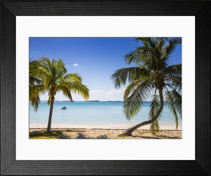 Framed Print : Beach in North of island, Hope Town, Elbow Cay, Abaco Islands, Bahamas, West Indies Framed Print : Beach in North of island, Hope Town, Elbow Cay, Abaco Islands, Bahamas, West Indies