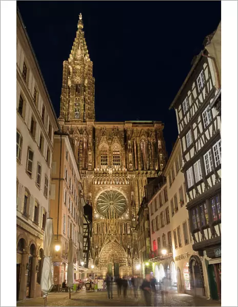 Cathedral Notre-Dame at night, Strasbourg, Alsace, Bas-Rhin Department, France, Europe