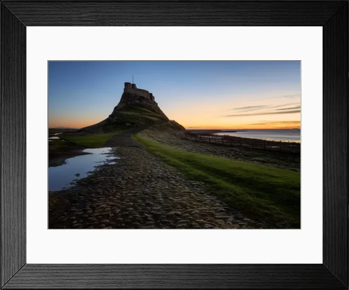 Framed Print : Lindisfarne Castle at dawn, Northumberland, England, United Kingdom, Europe Framed Print : Lindisfarne Castle at dawn, Northumberland, England, United Kingdom, Europe