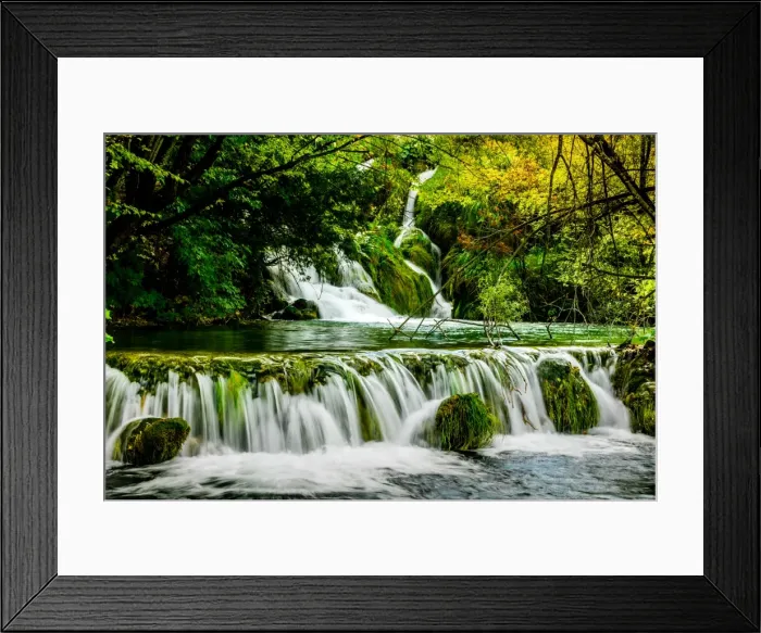 Framed Print : Waterfall in Plitvice Lakes National Park, UNESCO World Heritage Site, Croatia, Europe Framed Print : Waterfall in Plitvice Lakes National Park, UNESCO World Heritage Site, Croatia, Europe