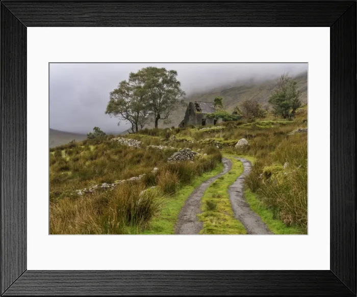 Framed Print : Drumluska, Black Valley, County Kerry, Munster, Republic of Ireland, Europe Framed Print : Drumluska, Black Valley, County Kerry, Munster, Republic of Ireland, Europe