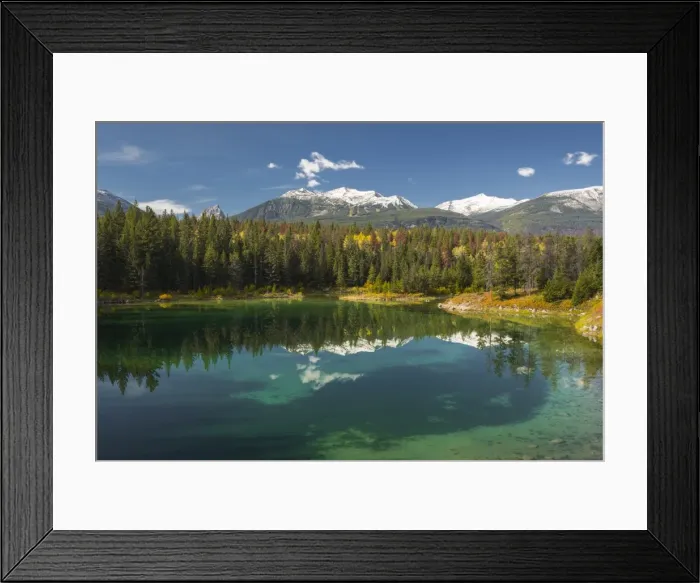 Framed Print : Fourth lake of valley of Five Lakes trail, Jasper National Park, UNESCO World Heritage Site Framed Print : Fourth lake of valley of Five Lakes trail, Jasper National Park, UNESCO World Heritage Site
