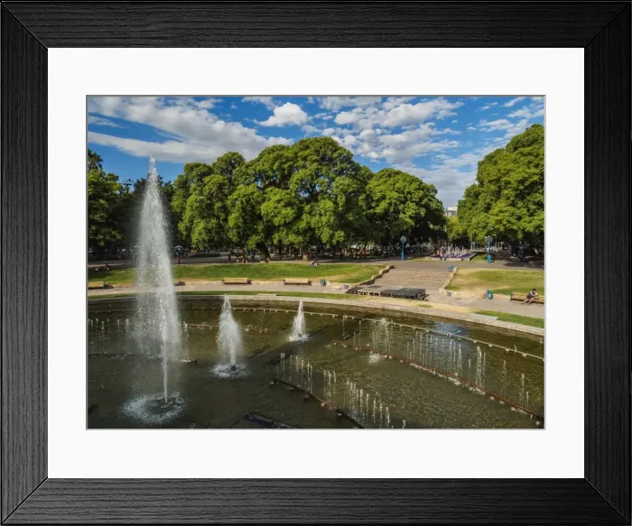 Framed Print : Independence Square, Mendoza, Argentina, South America Framed Print : Independence Square, Mendoza, Argentina, South America