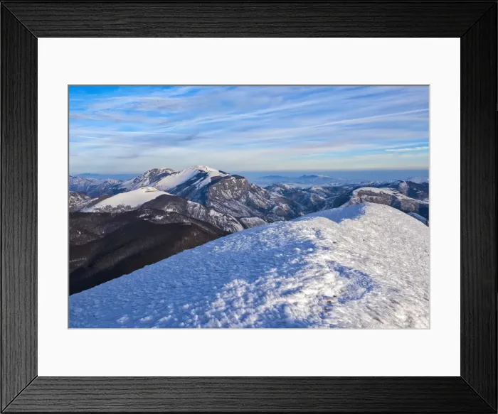 Framed Print : Sunrise on Mountain Catria from the summit of Cucco in winter, Apennines, Umbria Framed Print : Sunrise on Mountain Catria from the summit of Cucco in winter, Apennines, Umbria
