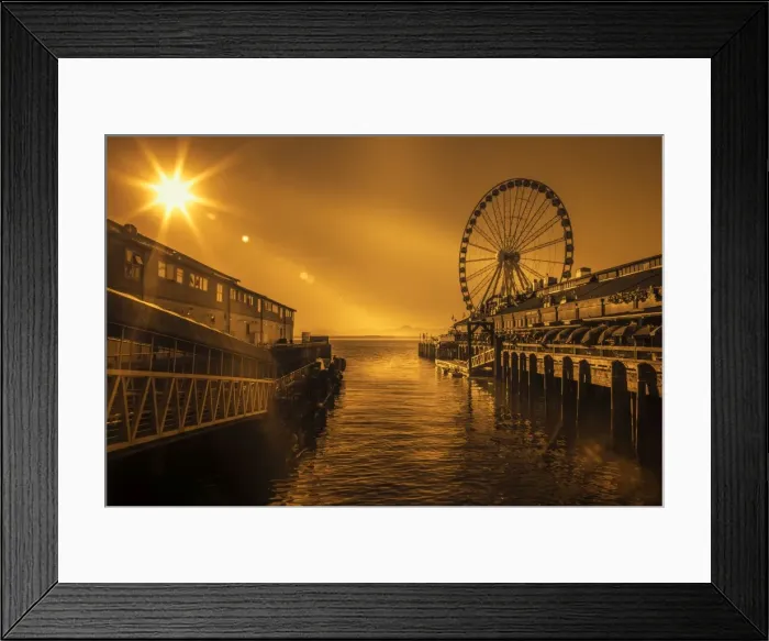 Framed Print : Seattles Great Ferris Wheel at Pier 57, Seattle, Washington State, United States of America Framed Print : Seattles Great Ferris Wheel at Pier 57, Seattle, Washington State, United States of America