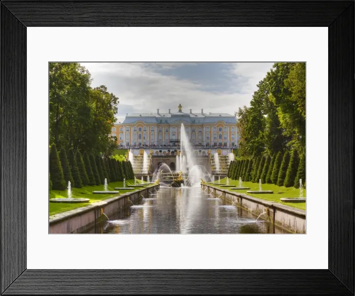 Framed Print : Samson Fountain, Great Palace, view from Sea Canal, Peterhof, UNESCO World Heritage Site, near St Framed Print : Samson Fountain, Great Palace, view from Sea Canal, Peterhof, UNESCO World Heritage Site, near St