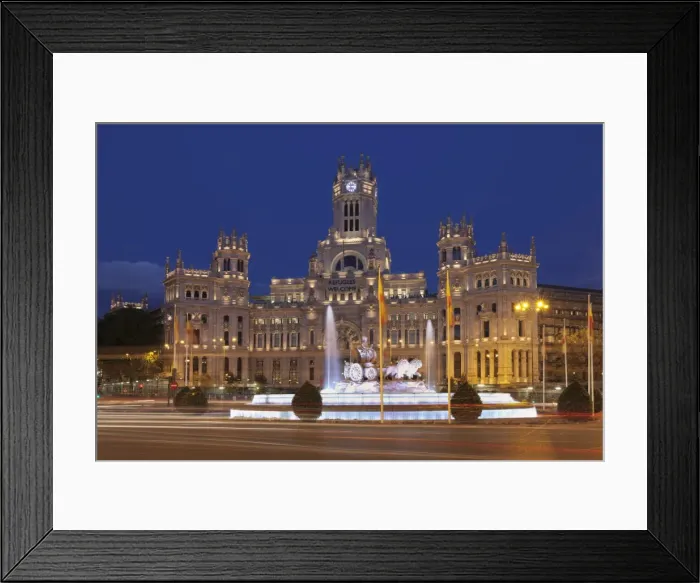 Framed Print : Plaza de la Cibeles, Fountain and Palacio de Comunicaciones, Madrid, Spain, Europe Framed Print : Plaza de la Cibeles, Fountain and Palacio de Comunicaciones, Madrid, Spain, Europe