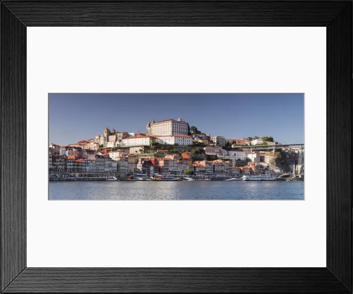 Framed Print : View over Douro River to Ribeira District, UNESCO World Heritage Site, Se Cathedral Framed Print : View over Douro River to Ribeira District, UNESCO World Heritage Site, Se Cathedral