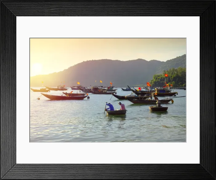 Framed Print : Fishermen in traditional round basket coracle boats on Cham Island, Quang Nam, Vietnam Framed Print : Fishermen in traditional round basket coracle boats on Cham Island, Quang Nam, Vietnam
