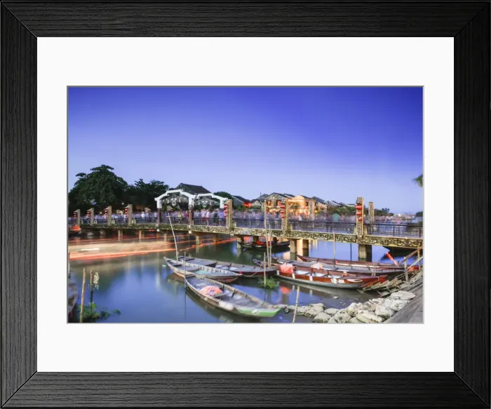 Framed Print : The Lantern Bridge over the Thu Bon River in the historic centre, Hoi An, UNESCO Framed Print : The Lantern Bridge over the Thu Bon River in the historic centre, Hoi An, UNESCO
