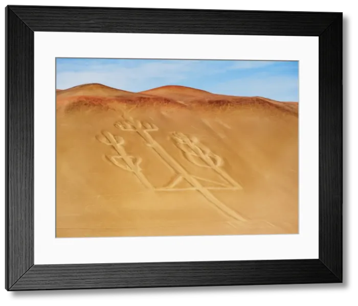Framed Print : Candelabro de Paracas Geoglyph, Paracas National Reserve, Ica Region, Peru, South America Framed Print : Candelabro de Paracas Geoglyph, Paracas National Reserve, Ica Region, Peru, South America