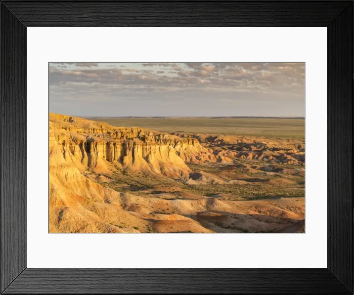 Framed Print : White Stupa in the morning light, Ulziit, Middle Gobi province, Mongolia, Central Asia Framed Print : White Stupa in the morning light, Ulziit, Middle Gobi province, Mongolia, Central Asia