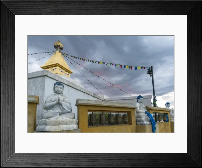 Framed Print : Buddhist statues at Amarbayasgalant Monastery at sunset, Mount Buren-Khaan, Baruunburen district Framed Print : Buddhist statues at Amarbayasgalant Monastery at sunset, Mount Buren-Khaan, Baruunburen district
