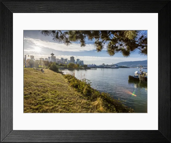Framed Print : View of city skyline and Vancouver Lookout Tower from CRAB Park at Portside, Vancouver Framed Print : View of city skyline and Vancouver Lookout Tower from CRAB Park at Portside, Vancouver