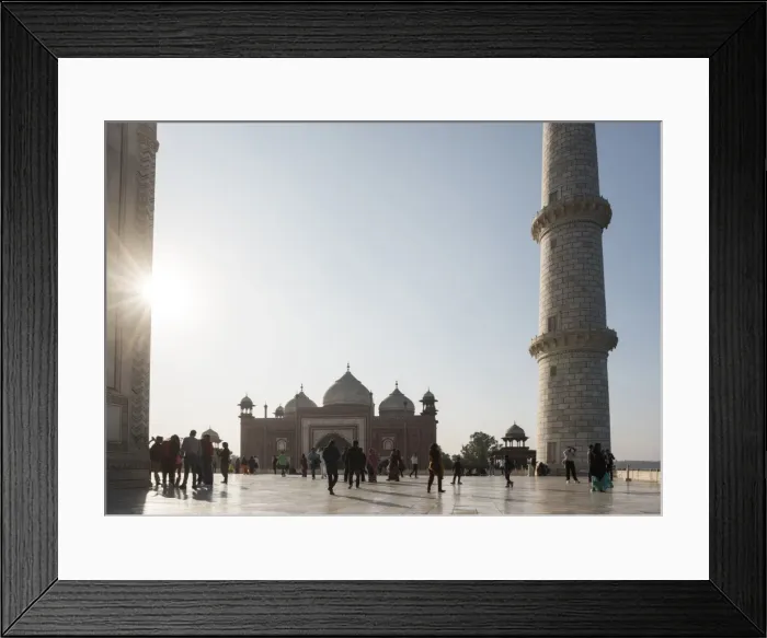 Framed Print : Mosque in the Taj Mahal Complex, UNESCO World Heritage Site, Agra, Uttar Pradesh Framed Print : Mosque in the Taj Mahal Complex, UNESCO World Heritage Site, Agra, Uttar Pradesh