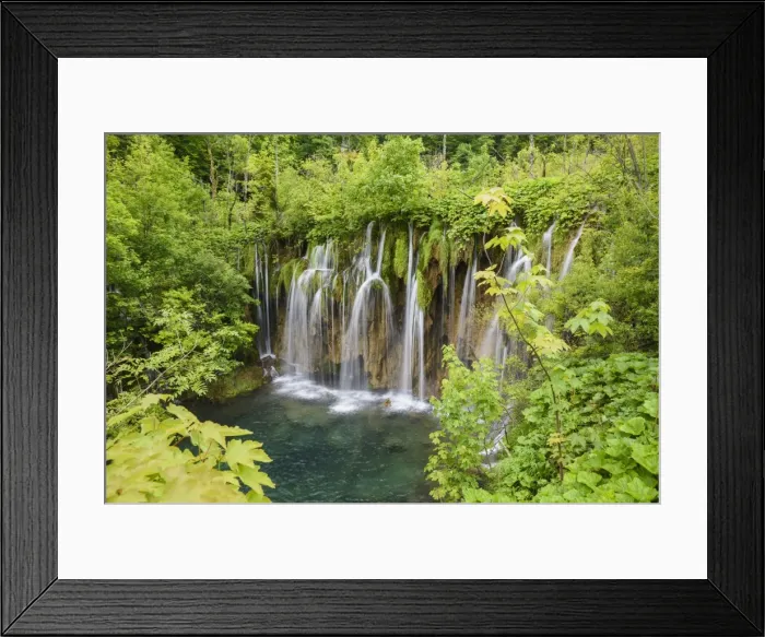 Framed Print : Plitvice Lakes National Park, UNESCO World Heritage Site, Croatia, Europe Framed Print : Plitvice Lakes National Park, UNESCO World Heritage Site, Croatia, Europe