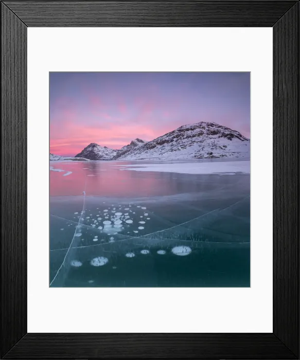 Framed Print : Panorama of ice bubbles and frozen surface of Lago Bianco at dawn, Bernina Pass