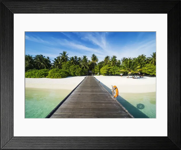 Framed Print : Long pier leading to a small island over turquoise water, Sun Island Resort, Nalaguraidhoo island Framed Print : Long pier leading to a small island over turquoise water, Sun Island Resort, Nalaguraidhoo island