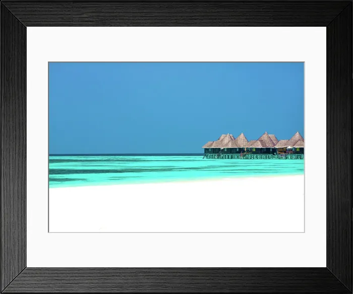 Framed Print : The azure waters of Grace Bay, the main visitor attraction on Providenciales, Turks and Caicos Framed Print : The azure waters of Grace Bay, the main visitor attraction on Providenciales, Turks and Caicos