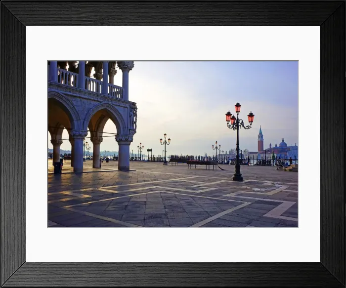 Framed Print : Doges Palace and Piazzetta against San Giorgio Maggiore in early morning light, Venice Framed Print : Doges Palace and Piazzetta against San Giorgio Maggiore in early morning light, Venice