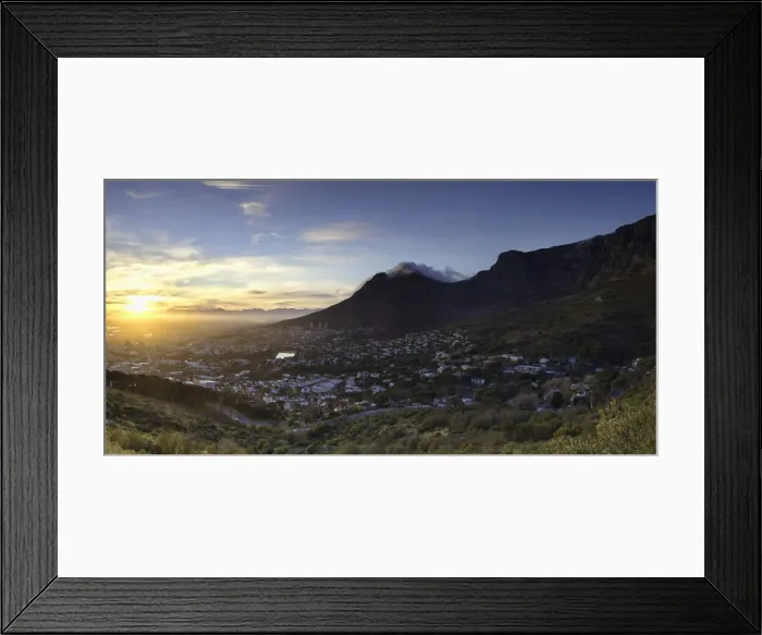 Framed Print : View of City Bowl and Table Mountain at sunrise, Cape Town, Western Cape, South Africa Framed Print : View of City Bowl and Table Mountain at sunrise, Cape Town, Western Cape, South Africa