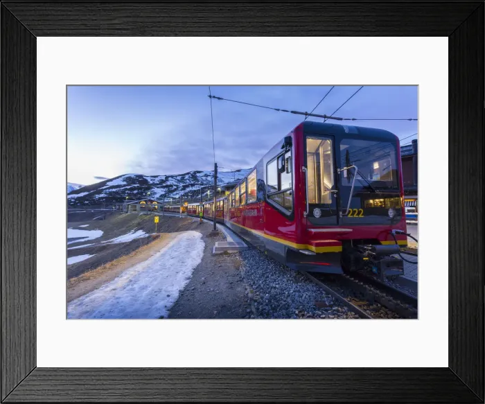 Framed Print : Train to Jungfraujoch, Kleine Scheidegg, Jungfrau region, Bernese Oberland, Swiss Alps Framed Print : Train to Jungfraujoch, Kleine Scheidegg, Jungfrau region, Bernese Oberland, Swiss Alps