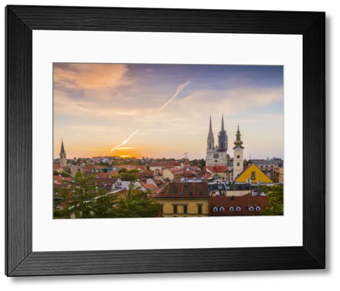 Framed Print : View of the Cathedral of the Assumption Blessed Virgin Mary at dawn, Zagreb, Croatia Framed Print : View of the Cathedral of the Assumption Blessed Virgin Mary at dawn, Zagreb, Croatia