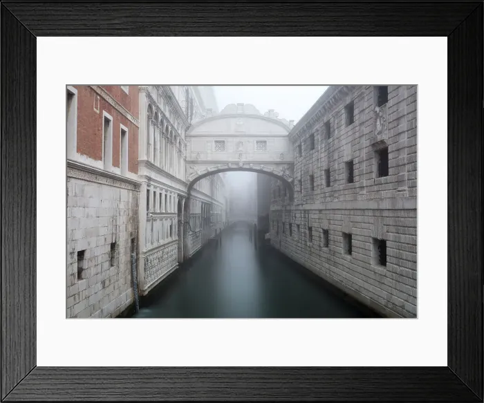Framed Print : Bridge of Sighs in the fog, winter, Venice, UNESCO World Heritage site, Veneto, Italy