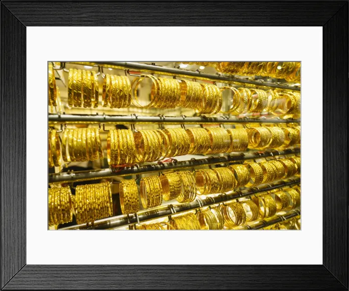 Framed Print : The Gold Souk, Al Ras, Deira, Dubai, United Arab Emirates, Middle East Framed Print : The Gold Souk, Al Ras, Deira, Dubai, United Arab Emirates, Middle East