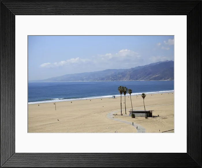 Framed Print : Beach, Santa Monica, Pacific Ocean, Malibu Mountains, Los Angeles, California, United Framed Print : Beach, Santa Monica, Pacific Ocean, Malibu Mountains, Los Angeles, California, United