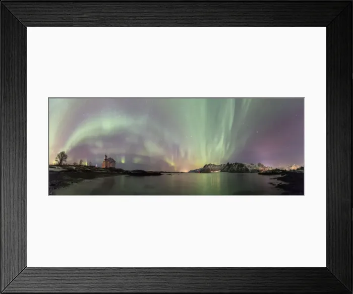 Framed Print : Panoramic of Northern Lights (Aurora borealis) on Gimsoy, Gimsoyand, Vagan municipality Framed Print : Panoramic of Northern Lights (Aurora borealis) on Gimsoy, Gimsoyand, Vagan municipality