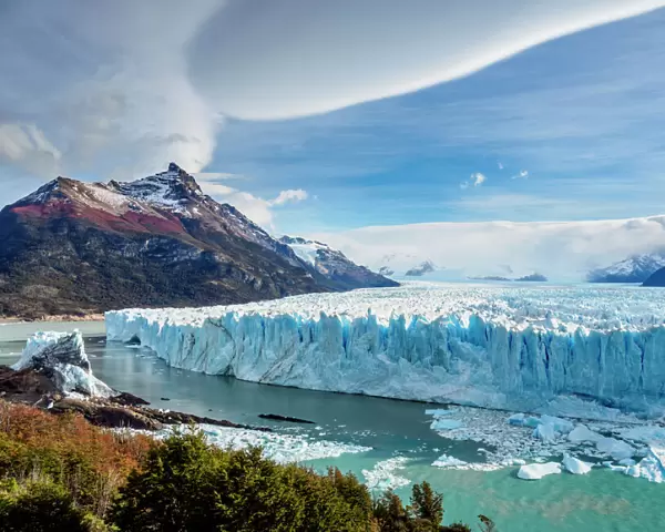 Perito Moreno Glacier, elevated view, Los Glaciares National Park, UNESCO World Heritage Site