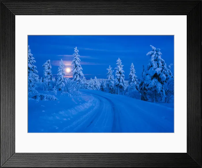 Framed Print : Super moon (full moon) landscape, Lapland, Pallas-Yllastunturi National Park, Lapland Framed Print : Super moon (full moon) landscape, Lapland, Pallas-Yllastunturi National Park, Lapland