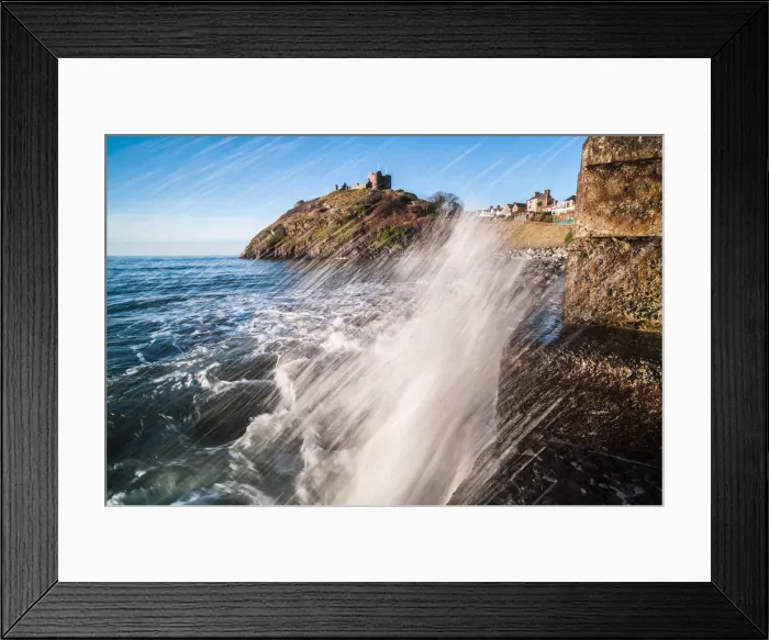 Framed Print : Criccieth Castle, above Criccieth Beach, Gwynedd, North Wales, Wales, United Kingdom Framed Print : Criccieth Castle, above Criccieth Beach, Gwynedd, North Wales, Wales, United Kingdom