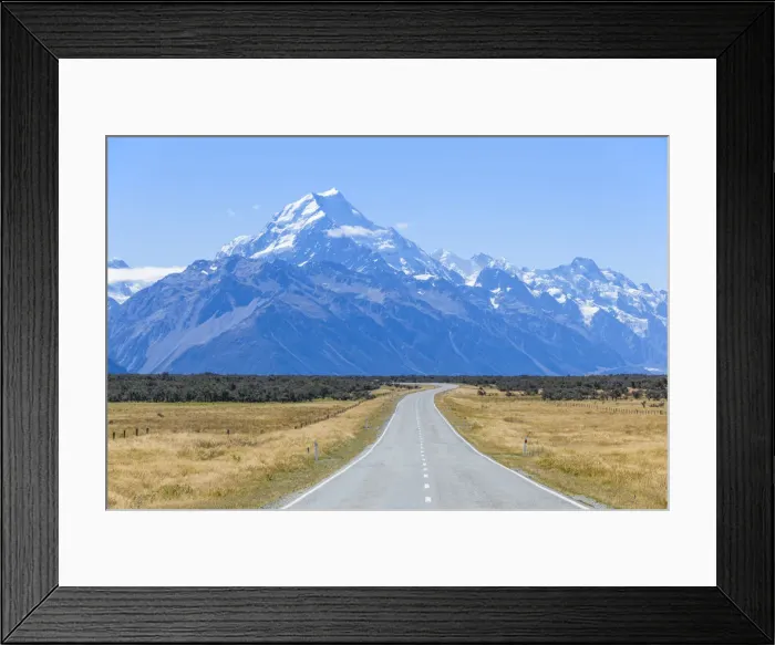 Framed Print : Mount Cook, empty road Highway 80, Mount Cook National Park, UNESCO World Heritage Site Framed Print : Mount Cook, empty road Highway 80, Mount Cook National Park, UNESCO World Heritage Site