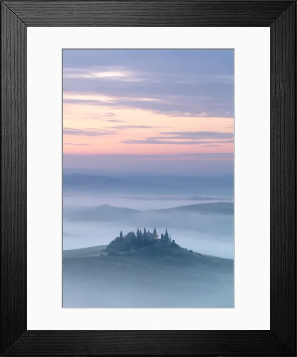 Framed Print : Podere Belvedere and mist at sunrise, San Quirico d Orcia, Val d Orcia, UNESCO World Heritage Site Framed Print : Podere Belvedere and mist at sunrise, San Quirico d Orcia, Val d Orcia, UNESCO World Heritage Site