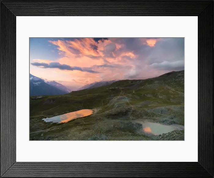 Framed Print : Sunset over the alpine lake of Riffelsee, Zermatt, canton of Valais, Swiss Alps, Switzerland Framed Print : Sunset over the alpine lake of Riffelsee, Zermatt, canton of Valais, Swiss Alps, Switzerland