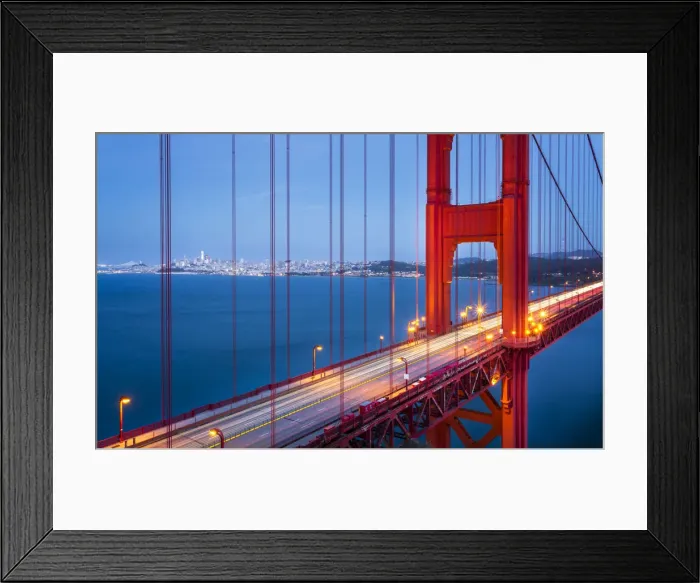 Framed Print : View of Golden Gate Bridge from Golden Gate Bridge Vista Point at dusk, San Francisco Framed Print : View of Golden Gate Bridge from Golden Gate Bridge Vista Point at dusk, San Francisco
