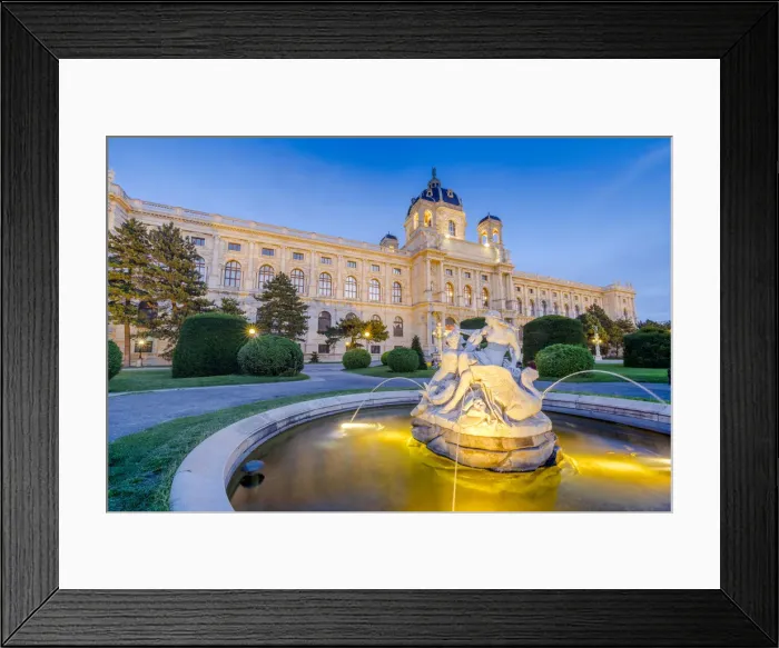 Framed Print : Kunsthistorisches Museum (Art History) and fountain at dusk, Vienna, Austria, Europe Framed Print : Kunsthistorisches Museum (Art History) and fountain at dusk, Vienna, Austria, Europe