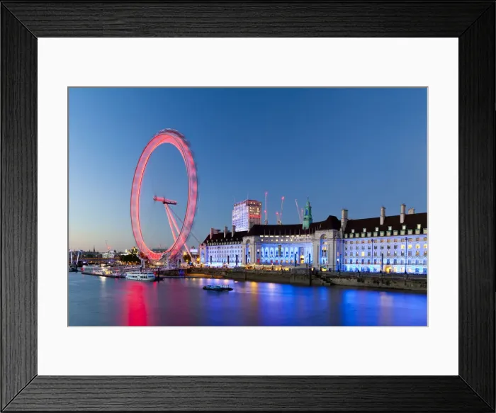 Framed Print : London Eye in early evening light. London, England, United Kingdom, Europe Framed Print : London Eye in early evening light. London, England, United Kingdom, Europe