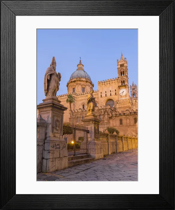 Framed Print : The Palermo Cathedral (UNESCO World Heritage Site) at dawn, Palermo, Sicily, Italy Framed Print : The Palermo Cathedral (UNESCO World Heritage Site) at dawn, Palermo, Sicily, Italy