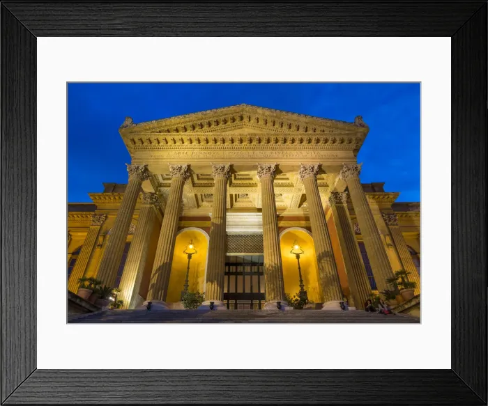 Framed Print : The Massimo Theatre (Teatro Massimo) during blue hour, Palermo, Sicily, Italy, Europe Framed Print : The Massimo Theatre (Teatro Massimo) during blue hour, Palermo, Sicily, Italy, Europe
