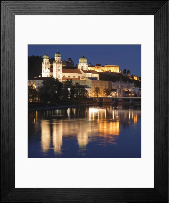 Framed Print : View over Inn River to Cathedral of St. Stephen and Veste Oberhaus fortress, Passau Framed Print : View over Inn River to Cathedral of St. Stephen and Veste Oberhaus fortress, Passau