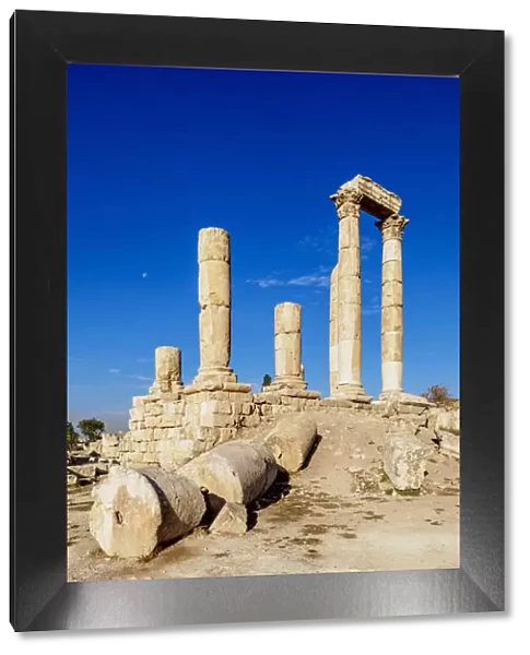 Temple of Hercules ruins, Amman Citadel, Amman Governorate, Jordan, Middle East