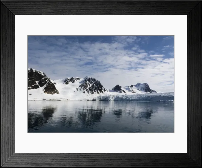 Framed Print : Fuglefjorden, Spitsbergen, Svalbard Islands, Arctic, Norway, Europe Framed Print : Fuglefjorden, Spitsbergen, Svalbard Islands, Arctic, Norway, Europe