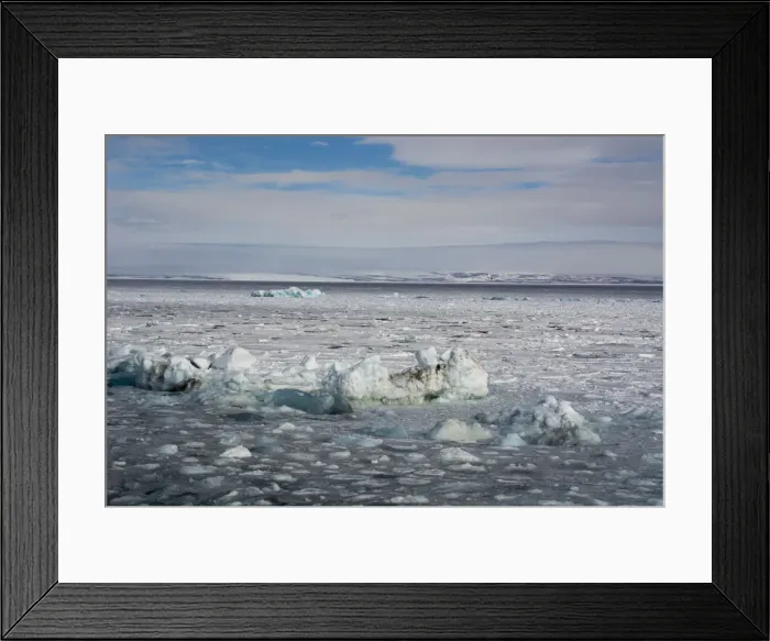 Framed Print : Wahlenberg fjord, Nordaustlandet, Svalbard Islands, Arctic, Norway, Europe Framed Print : Wahlenberg fjord, Nordaustlandet, Svalbard Islands, Arctic, Norway, Europe