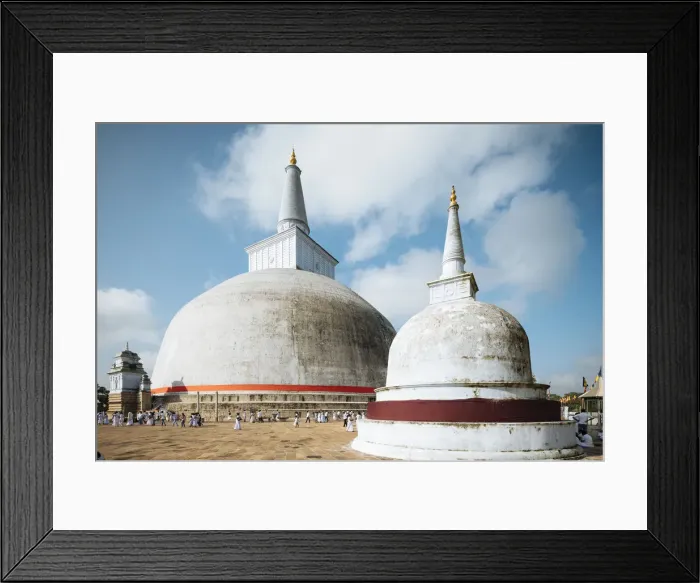 Framed Print : Ruwanweli Saya Dagoba (Golden Sand Stupa), Anuradhapura, UNESCO World Heritage Site Framed Print : Ruwanweli Saya Dagoba (Golden Sand Stupa), Anuradhapura, UNESCO World Heritage Site