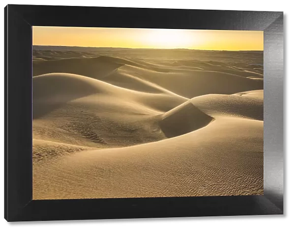 Sunset in the giant sand dunes of the Sahara Desert, Timimoun, western Algeria, North